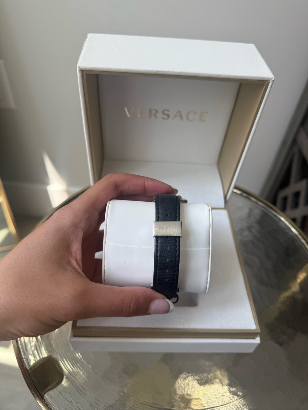 Versace Watch - Picture 2 of 8